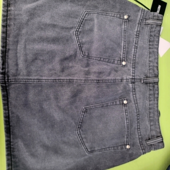Prettylittle THING SKIRT - Picture 3 of 5